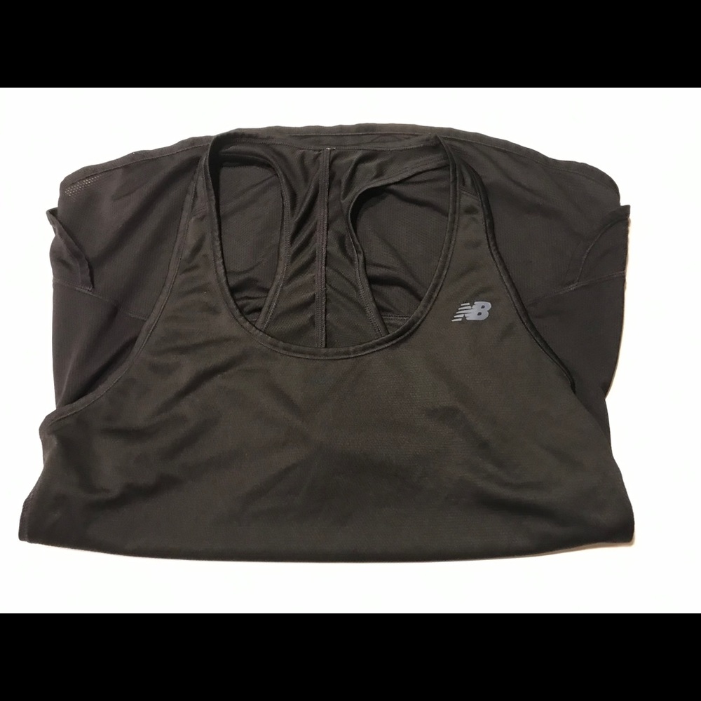 NEW BALANCE🖤 Razor Back Athletic Tank